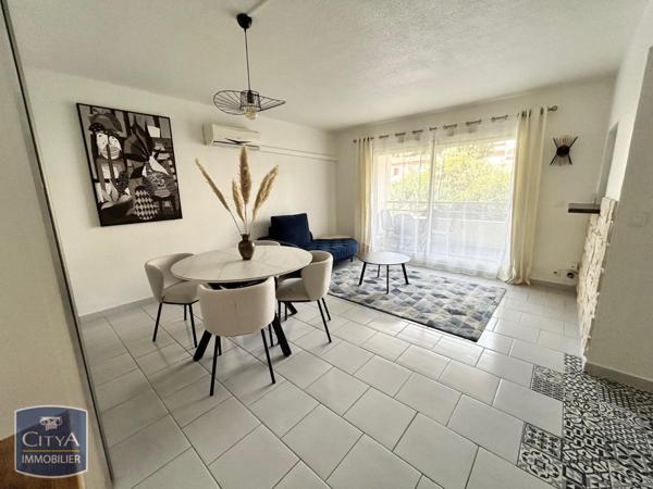 Appartement à louer 2 pièces 47.87m²