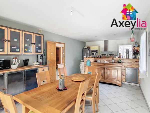 Riorges (42153) A VENDRE - RIORGES PROCHE MAIRIE - MAISON 4 CHAMBRES AVEC TERRAIN DE 1514 M2