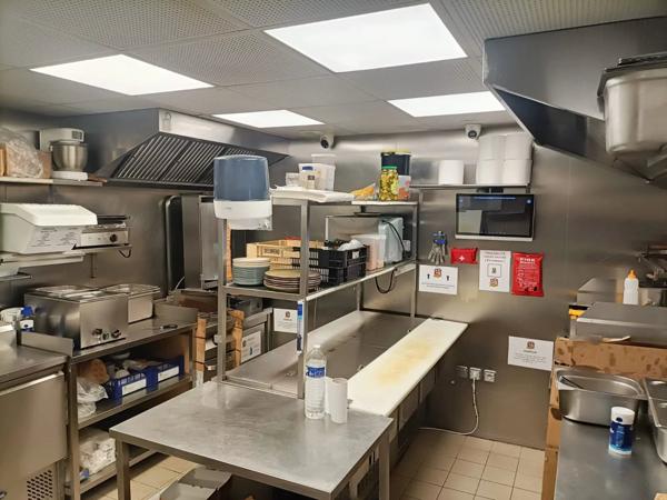 Immobilier Évry-Courcouronnes (91000) – Commerce 50m2 – 257 000 €