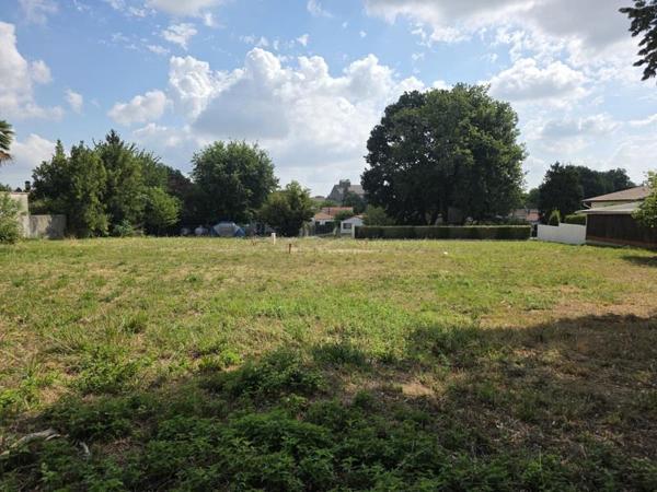 Terrain à vendre 53 900 € Jonzac 489 m² DPE