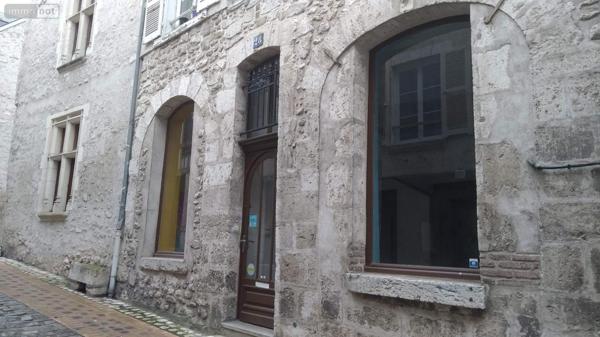 Fonds et/ou murs commerciaux à louer à Beaugency dans le Loiret (45190), ref : 091/1420