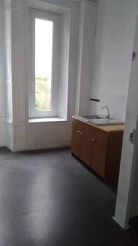 Fonds et/ou murs commerciaux à louer à Beaugency dans le Loiret (45190), ref : 091/1420