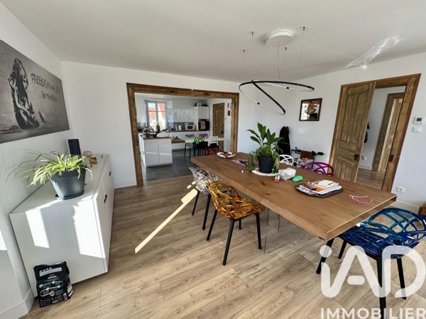 Maison à vendre 6 pièces 210 m² Montreux-Château