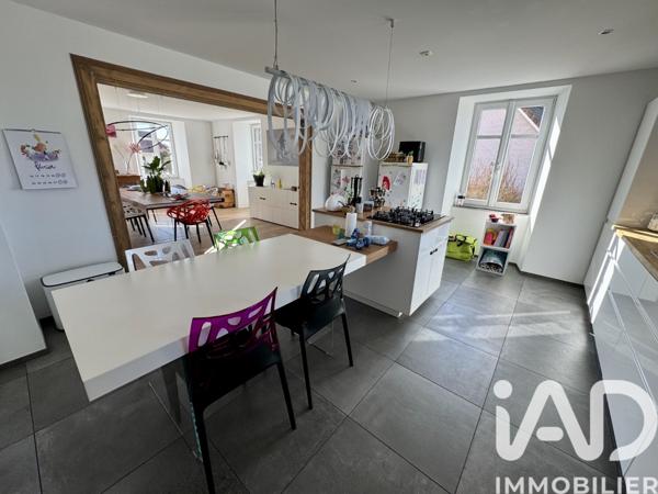 Maison à vendre 6 pièces 210 m² Montreux-Château