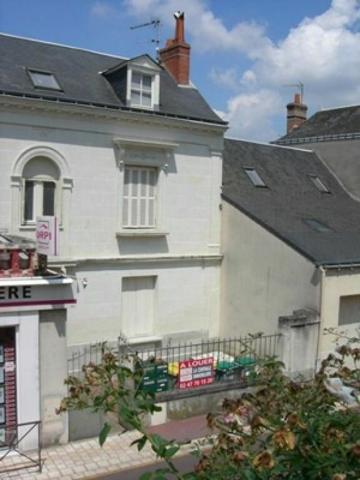 Appartement à louer    1 pièce •  Saint-Avertin