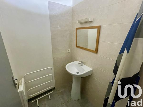 Immeuble à vendre 83 m² Clarensac