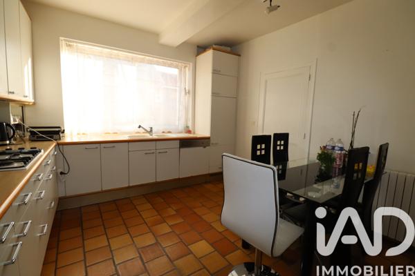 Maison à vendre 5 pièces 148 m² Châteauneuf-sur-Loire