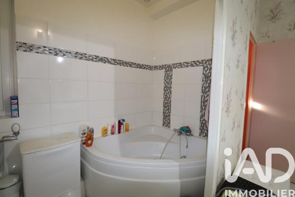 Maison à vendre 5 pièces 148 m² Châteauneuf-sur-Loire