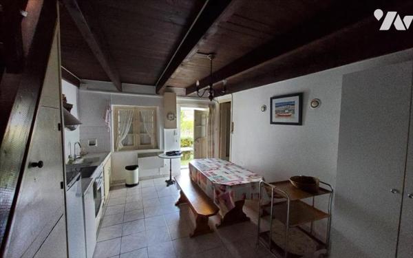 CARHAIX - MAISON