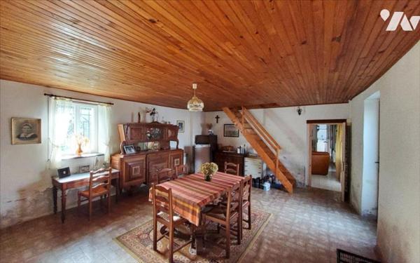 CARHAIX - MAISON