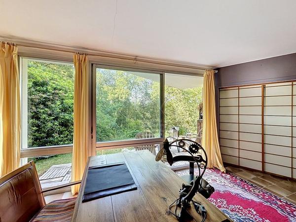 A VENDRE QUIMPER PROPRIETE AVEC PARC ET PISCINE 25 000 m2