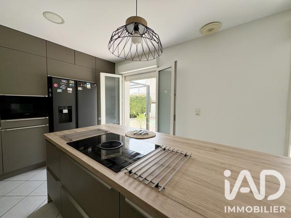 Maison à vendre 5 pièces 142 m² Calvisson