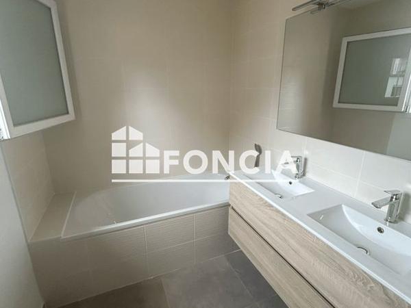 À vendre Appartement 5 pièces 97.1 m² - Roanne 42300