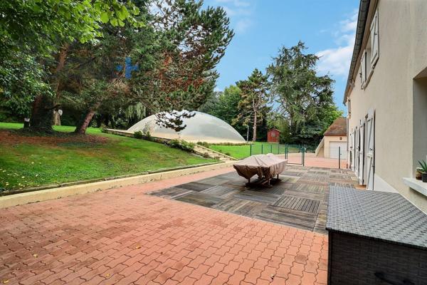 Maison 8 pièce(s) 350 m2