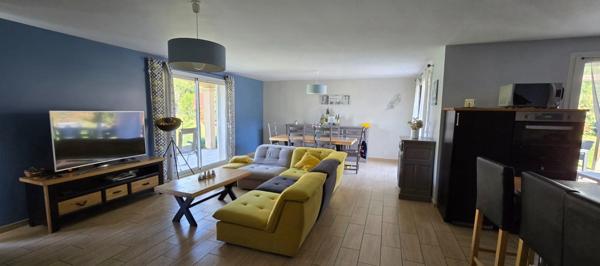 Maison à vendre 5 pièces EYJEAUX (87)