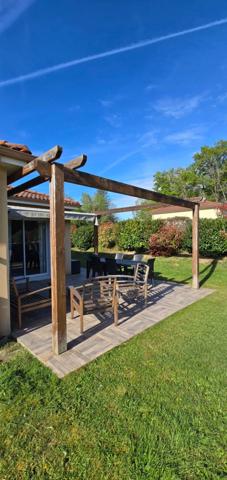 Maison à vendre 5 pièces EYJEAUX (87)