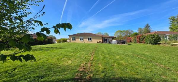 Maison à vendre 5 pièces EYJEAUX (87)