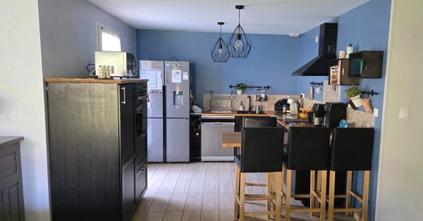 Maison à vendre 5 pièces EYJEAUX (87)