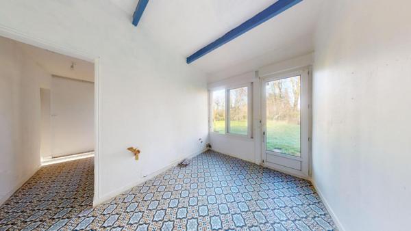 Maison en pierre familiale ? Charme, espace et emplacement privilégié !