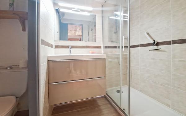 Appartement à vendre    2 pièces •  Gréoux-les-Bains