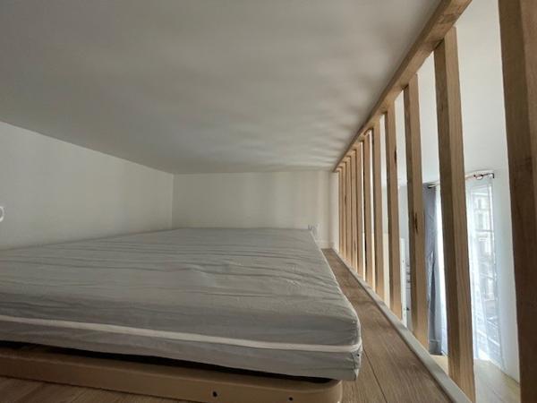 Beau meublé avec mezzanine !