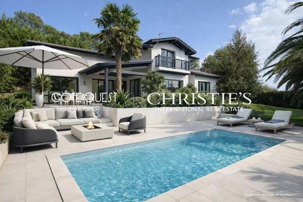 À vendre Bidart – Maison avec piscine et aperçu mer sur vaste terrain