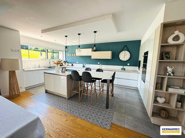 Maison 7 pièces – 199 m² environ à Vitré (ref : 2916)