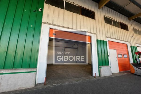Local d'activites 118 m² à louer Périphérie Rennes (réf : 35.6967)