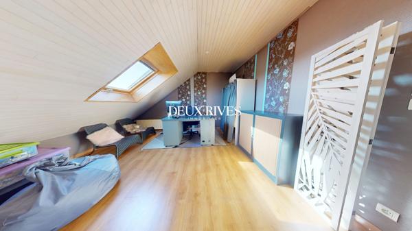 Maison familiale - 170 m2 - proximité commerces et collège - beau jardin 680m2