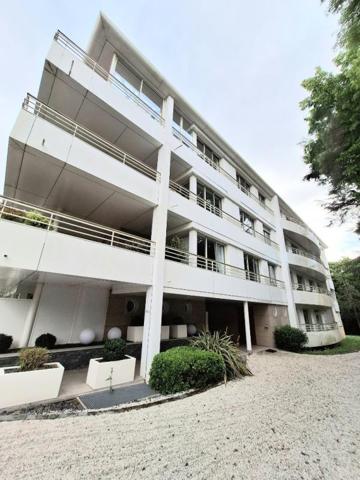 Appartement T2 à louer - 35 m² (réf : 556875)