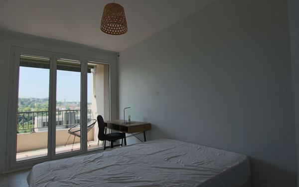 Appartement à louer    3 pièces • 51,85 m2 Écully