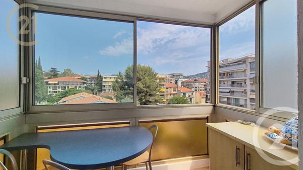 Appartement F2 à vendre  2 pièces - 62,14 m2 CANNES - 06