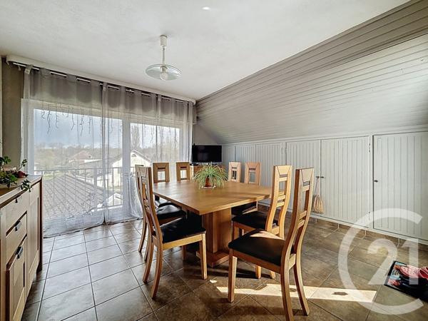 Appartement F5 à vendre  5 pièces - 126 m2 VILLERSEXEL - 70