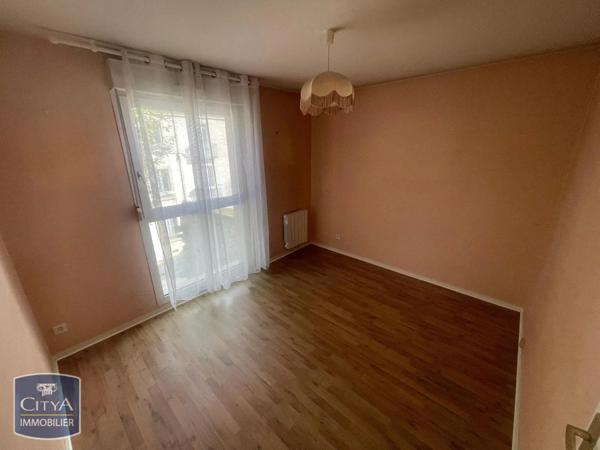 Appartement à louer 3 pièces 80.6m²
