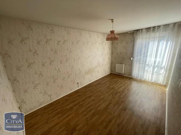 Appartement à louer 3 pièces 80.6m²