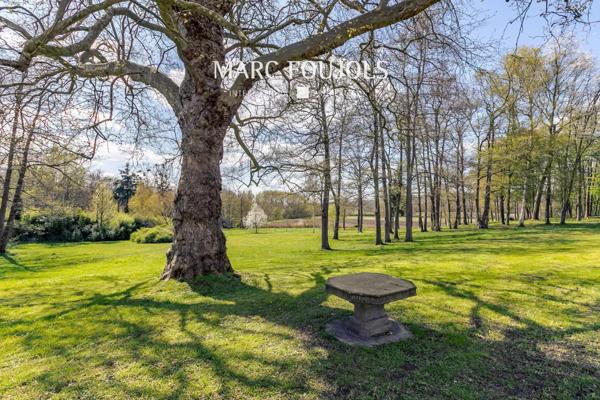 Propriété Luzarches 10 pièces sur parc de 2 hectares
