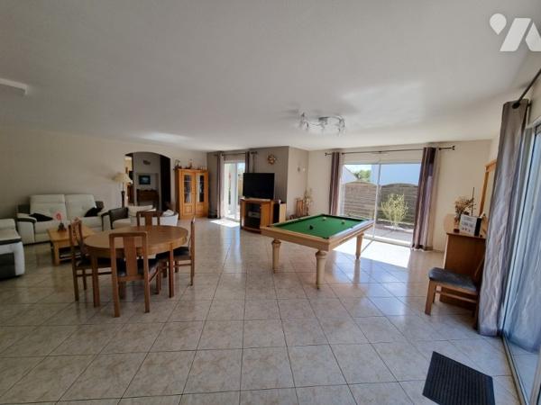 SAINT JULIEN DE CONCELLES cœur de bourg maison 4 chambres