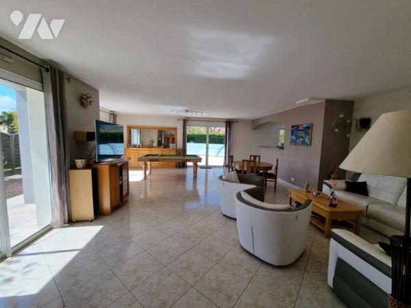 SAINT JULIEN DE CONCELLES cœur de bourg maison 4 chambres