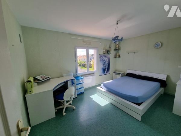 SAINT JULIEN DE CONCELLES cœur de bourg maison 4 chambres