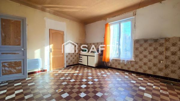 Maison Familiale à Fort Potentiel avec Jardin, Proche des Commodités !