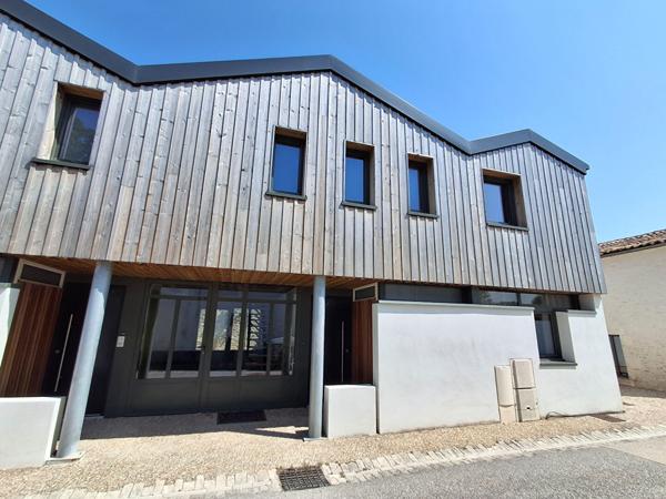 17220 SAINT VIVIEN Appartement Saint Vivien