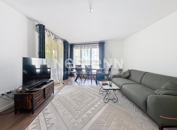 Belle appartement récent avec terrasse proche du RER B