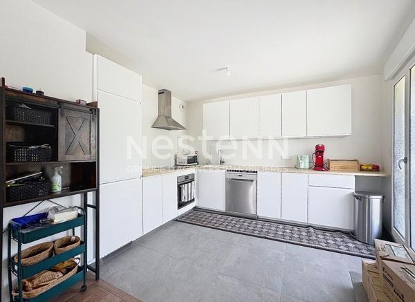 Belle appartement récent avec terrasse proche du RER B
