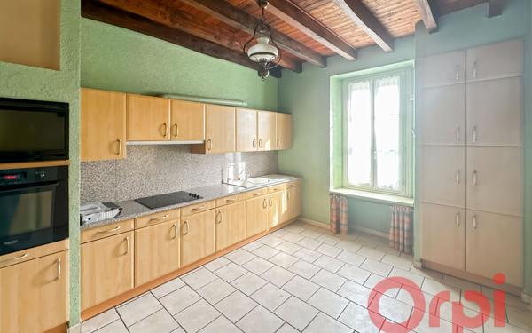 Maison à vendre    6 pièces • 120 m2 Saint-Doulchard