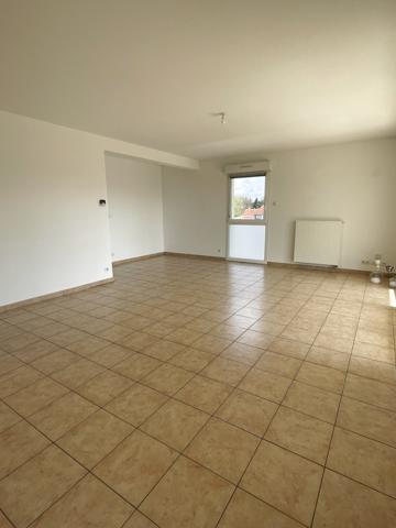 Appartement
                                                                                                                                                                                                                                                                                                                        4 pièce(s)                                                                                                                                                                                                          3 chambre(s)                                                                                                                                                                                                          99.59  m²
