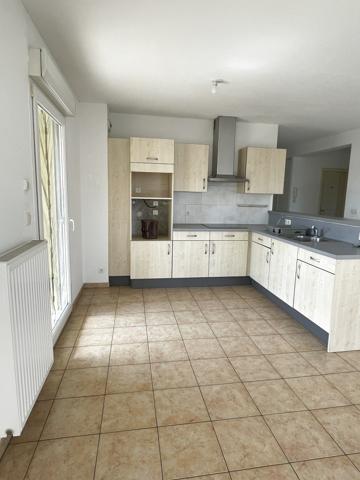 Appartement
                                                                                                                                                                                                                                                                                                                        4 pièce(s)                                                                                                                                                                                                          3 chambre(s)                                                                                                                                                                                                          99.59  m²