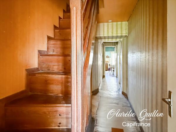 En exclusivité ! TAUPONT – Maison à fort potentiel – 135 m² habitables + combles aménageables + dépendance