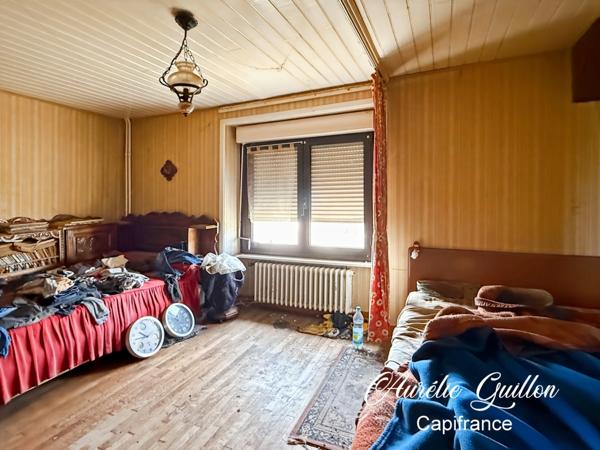 En exclusivité ! TAUPONT – Maison à fort potentiel – 135 m² habitables + combles aménageables + dépendance