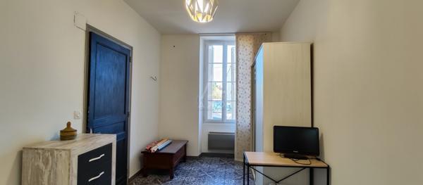 Maison de ville de 130 m2 située à Roquefort
