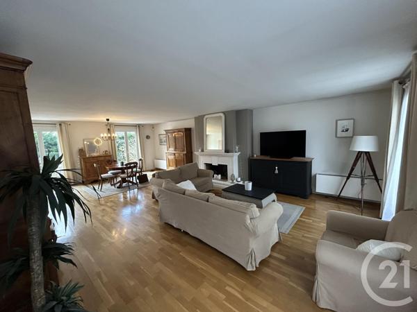 Maison à vendre  8 pièces - 217 m2 MENNECY - 91